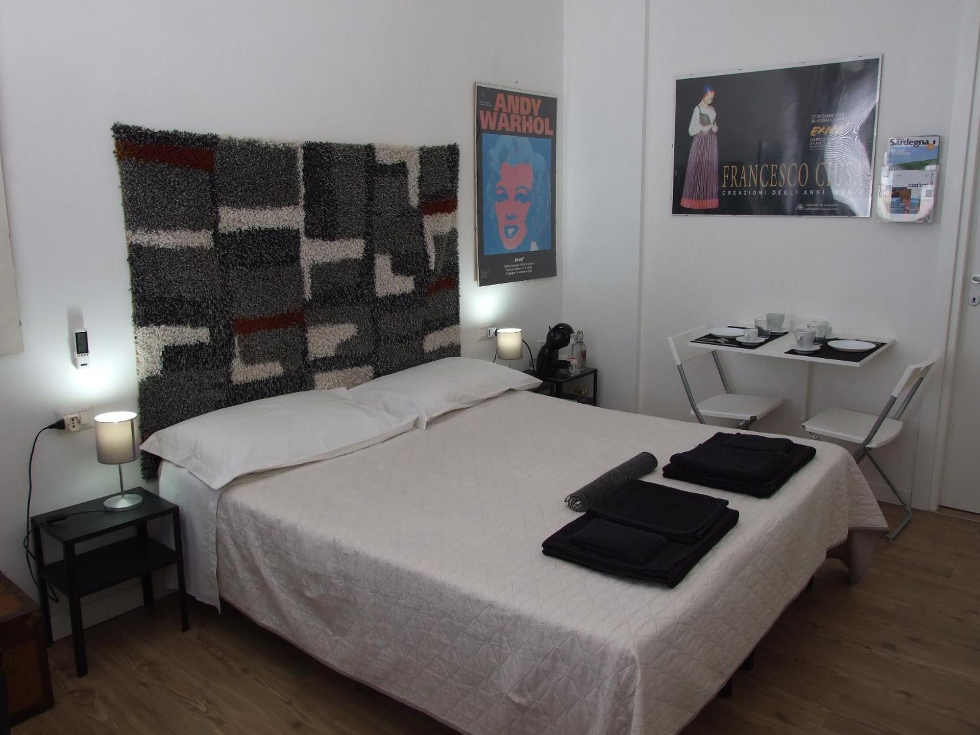 Bed & Breakfast Leo Cagliari