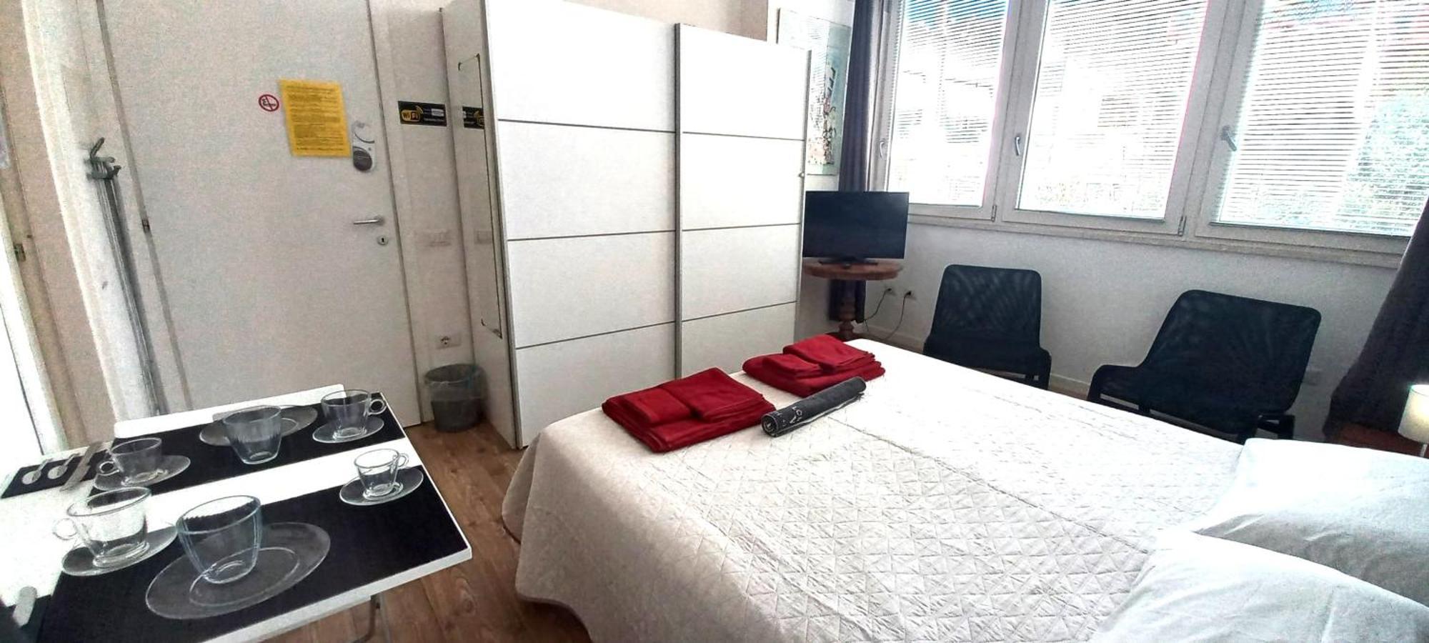 Bed & Breakfast Leo *